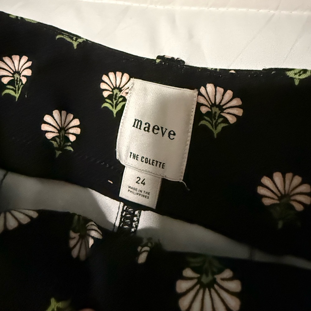 Maeve Black Wide-Leg Trousers with White Floral Print - Picture 6 of 6